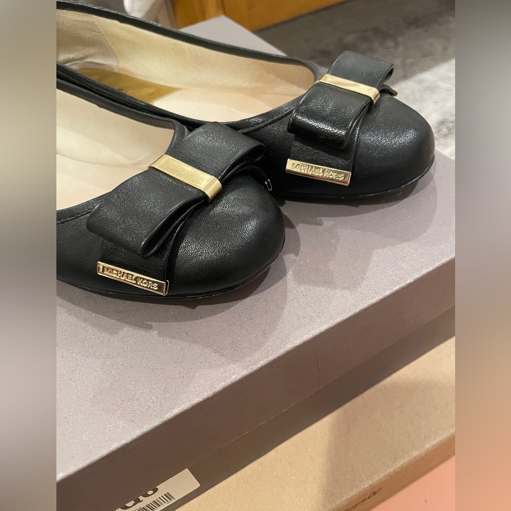 Michael Kors Kiera Women's Black Leather Bow Flats